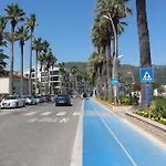 Centre 말마리스